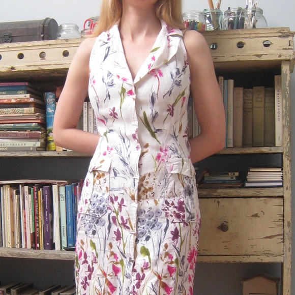 Escada Dresses & Skirts - Floral Print Painterly Halter Dress